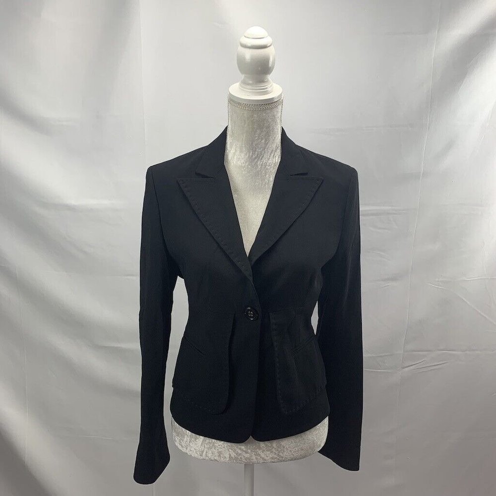 BCBGMaxazria Wool Blend Black Fitted One Button Blazer Tiered Look Kick Pleat S